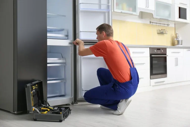 1500px SWAplianceRepair REFRIGERATOR REPAIR AdobeStock 316733387 1024x683 optimized refrigerator repair West Palm Beach, same-day refrigerator repair, appliance repair experts, Romano’s Appliance Repair
